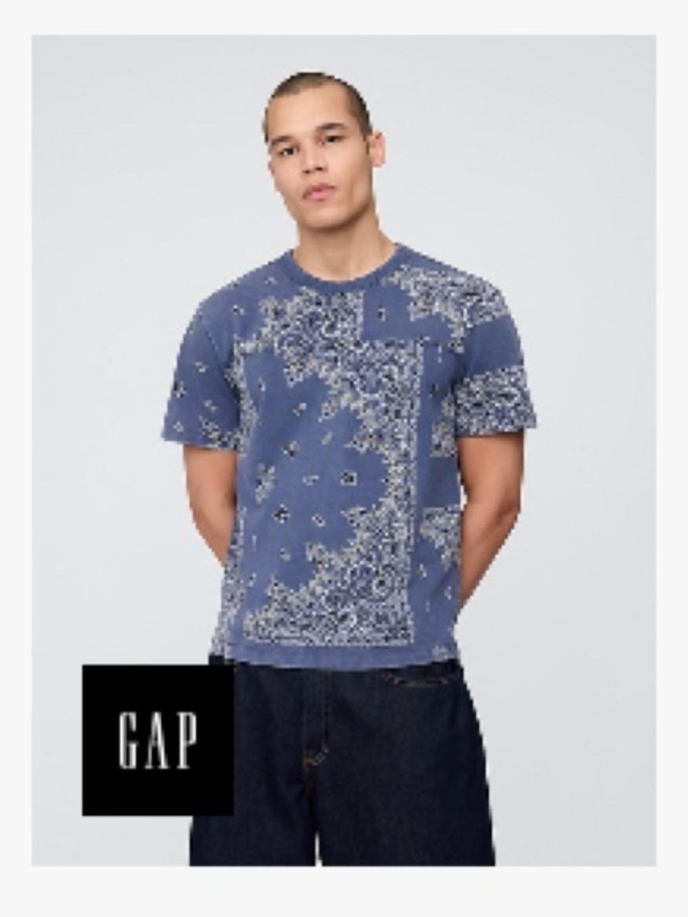 NWT GAP Men's Blue Bandana Print Pique T-Shirt Medium Tall
